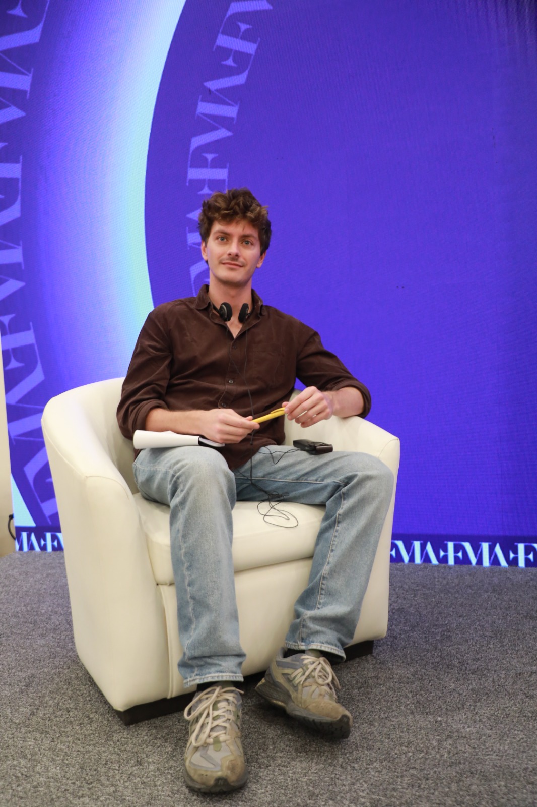 Madar Al-Saa Images 0.18485771603861112