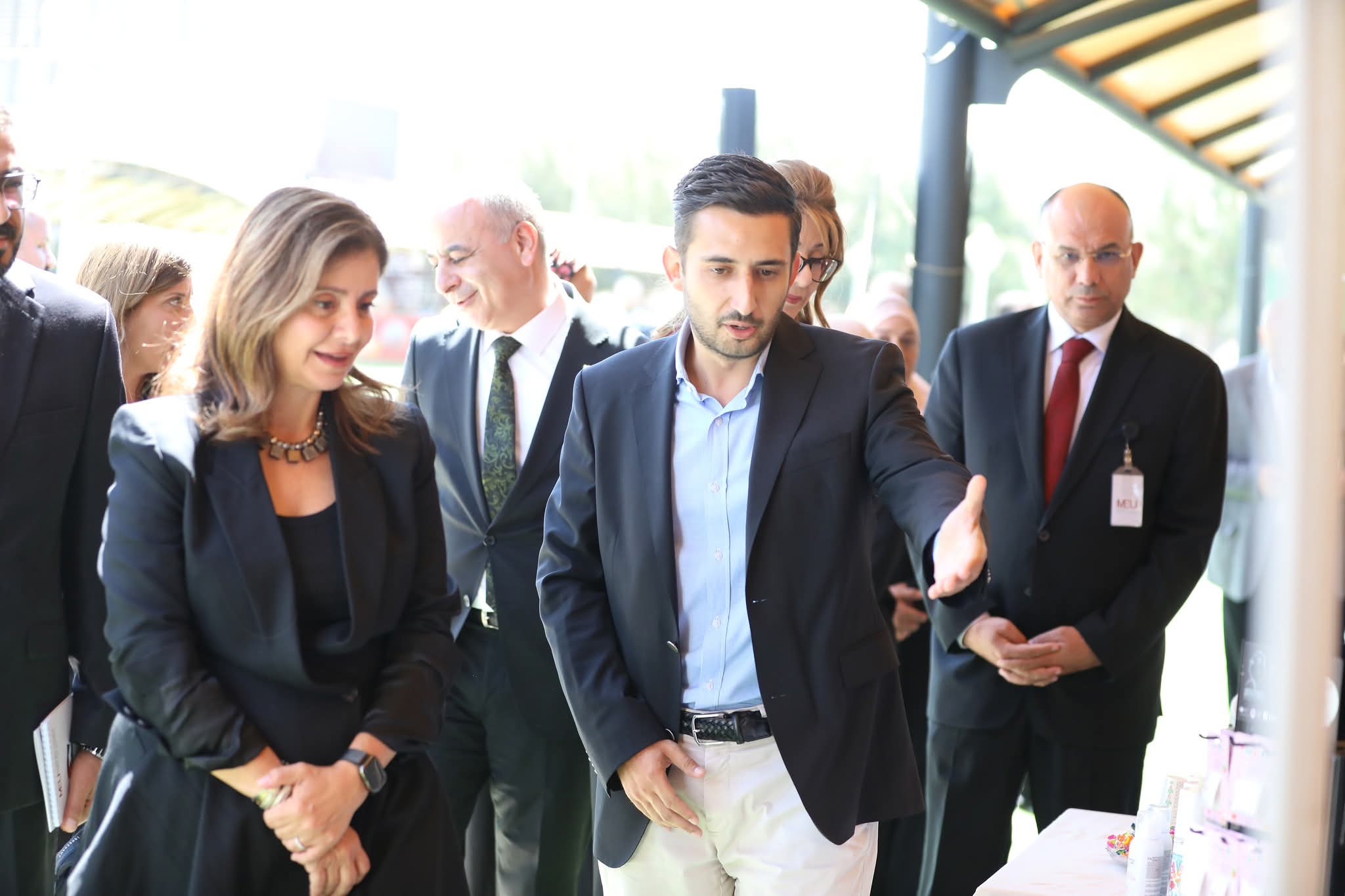 Madar Al-Saa Images 0.8275755237565015