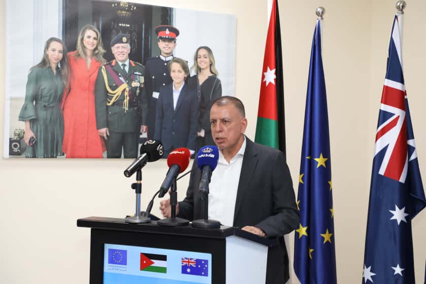 Madar Al-Saa Images 0.814836074603382