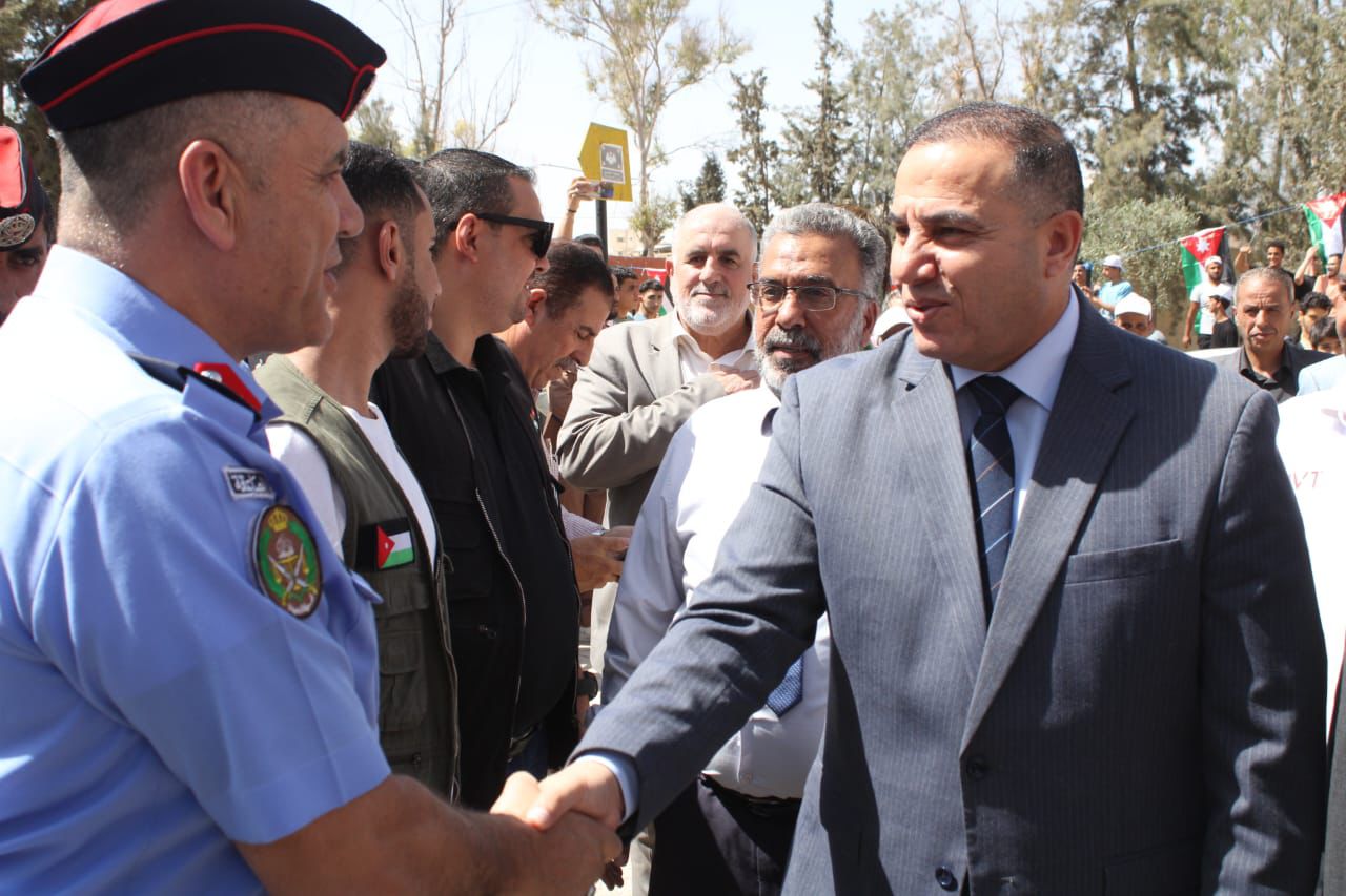 Madar Al-Saa Images 0.5428990544279058