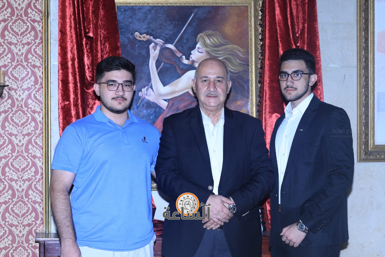 Madar Al-Saa Images 0.1710105257910467