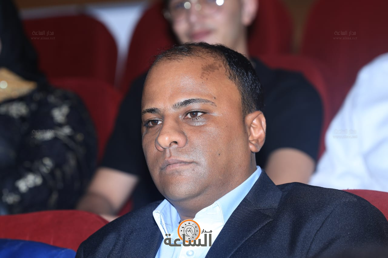 Madar Al-Saa Images 0.9796764669960404