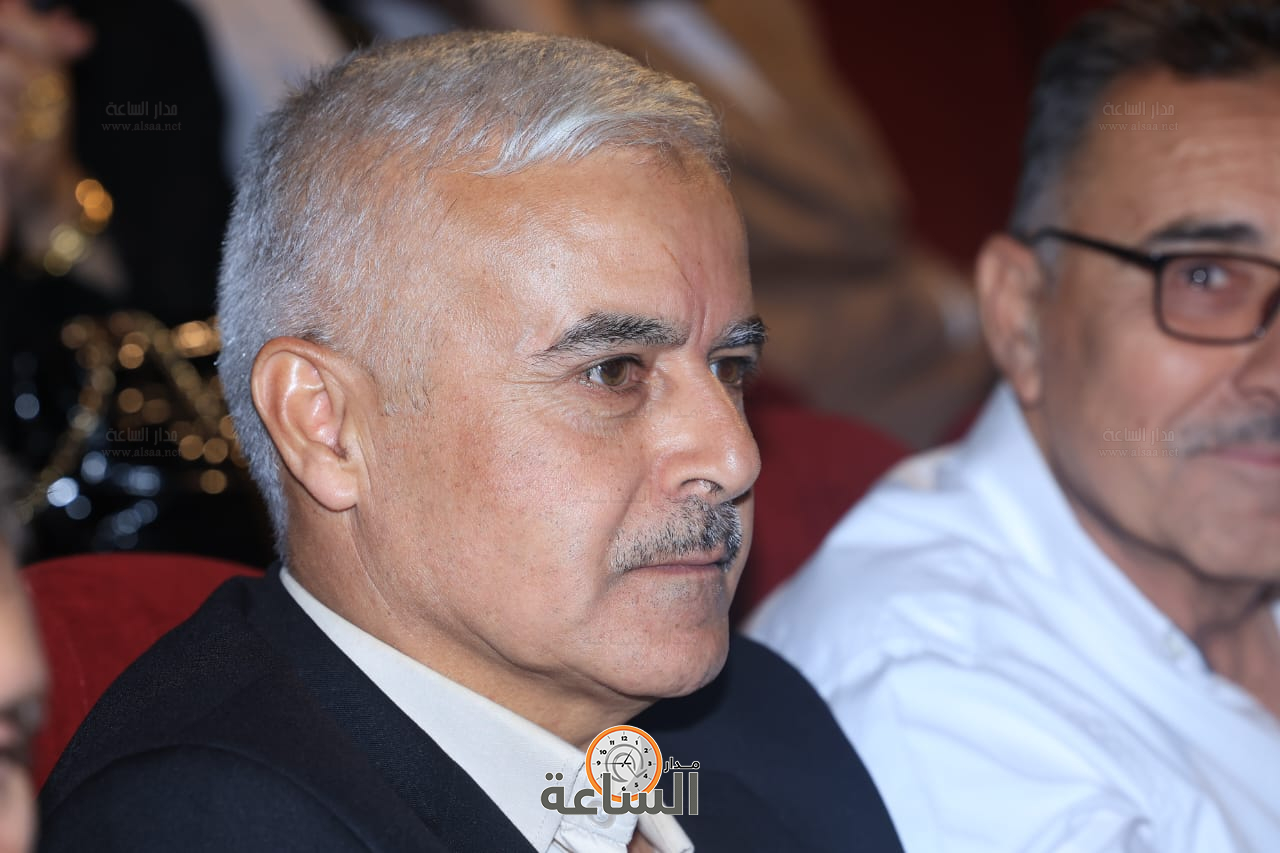 Madar Al-Saa Images 0.1643160009691209