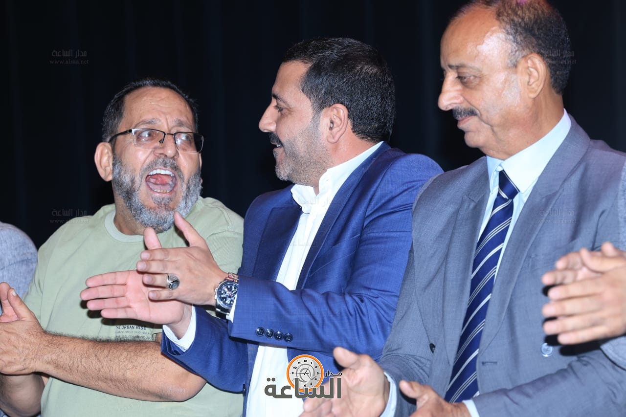 Madar Al-Saa Images 0.12072356523561212