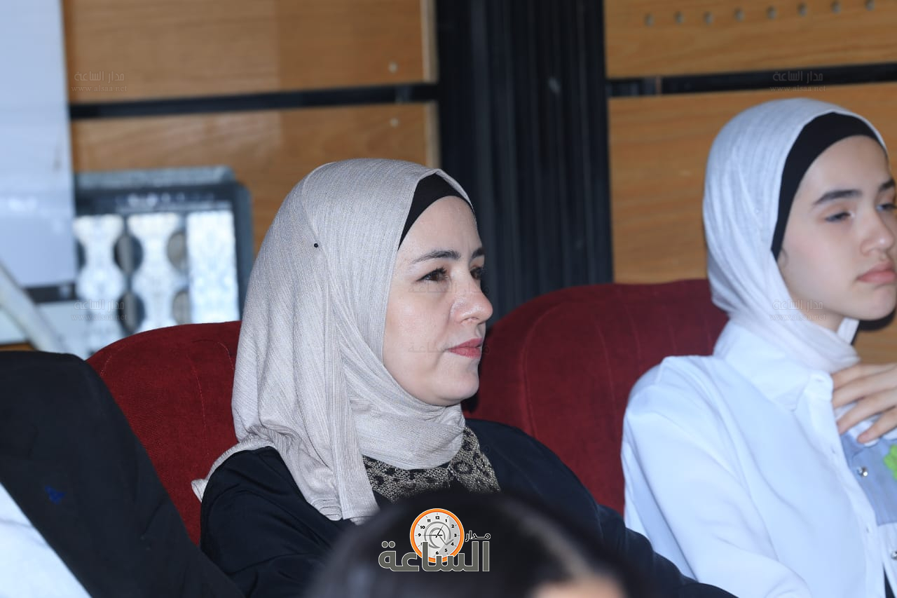 Madar Al-Saa Images 0.9900000690861557