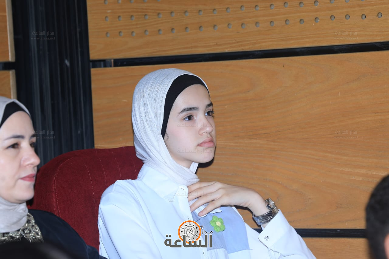 Madar Al-Saa Images 0.03729090447613326