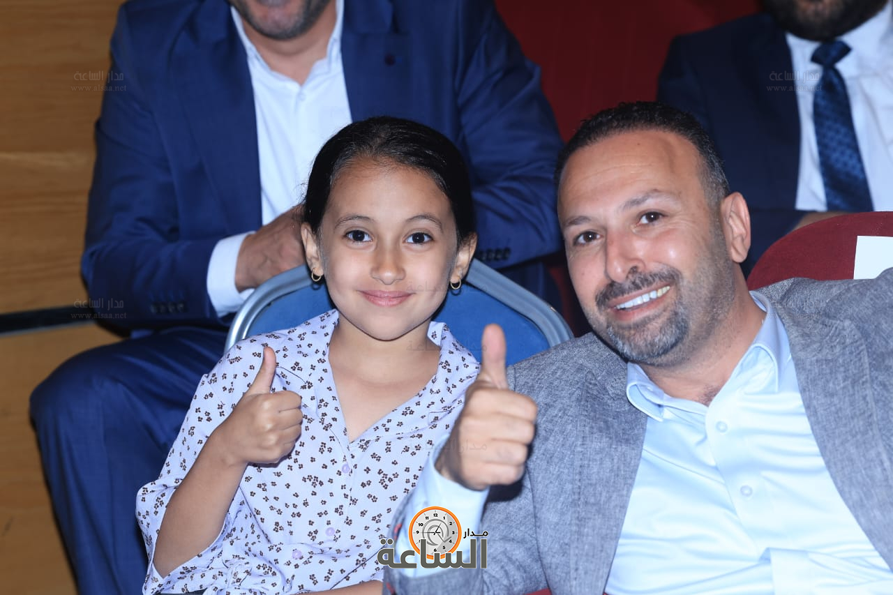 Madar Al-Saa Images 0.35893022982330425