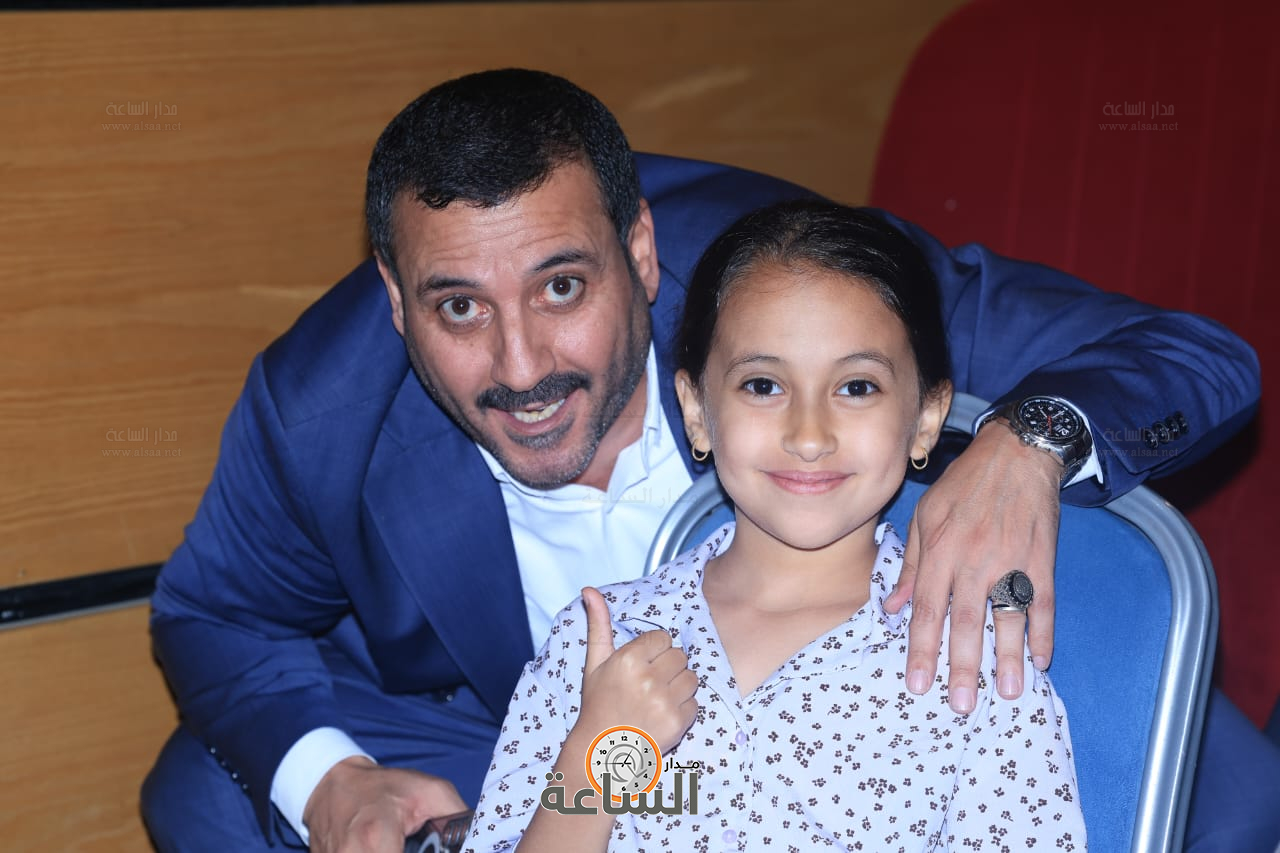 Madar Al-Saa Images 0.32133722536107057