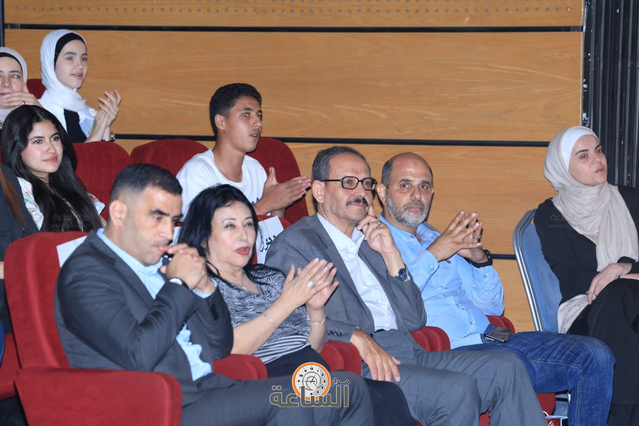 Madar Al-Saa Images 0.7854321741650372