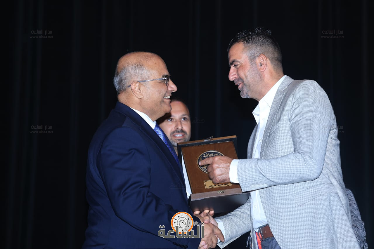 Madar Al-Saa Images 0.721332552588558