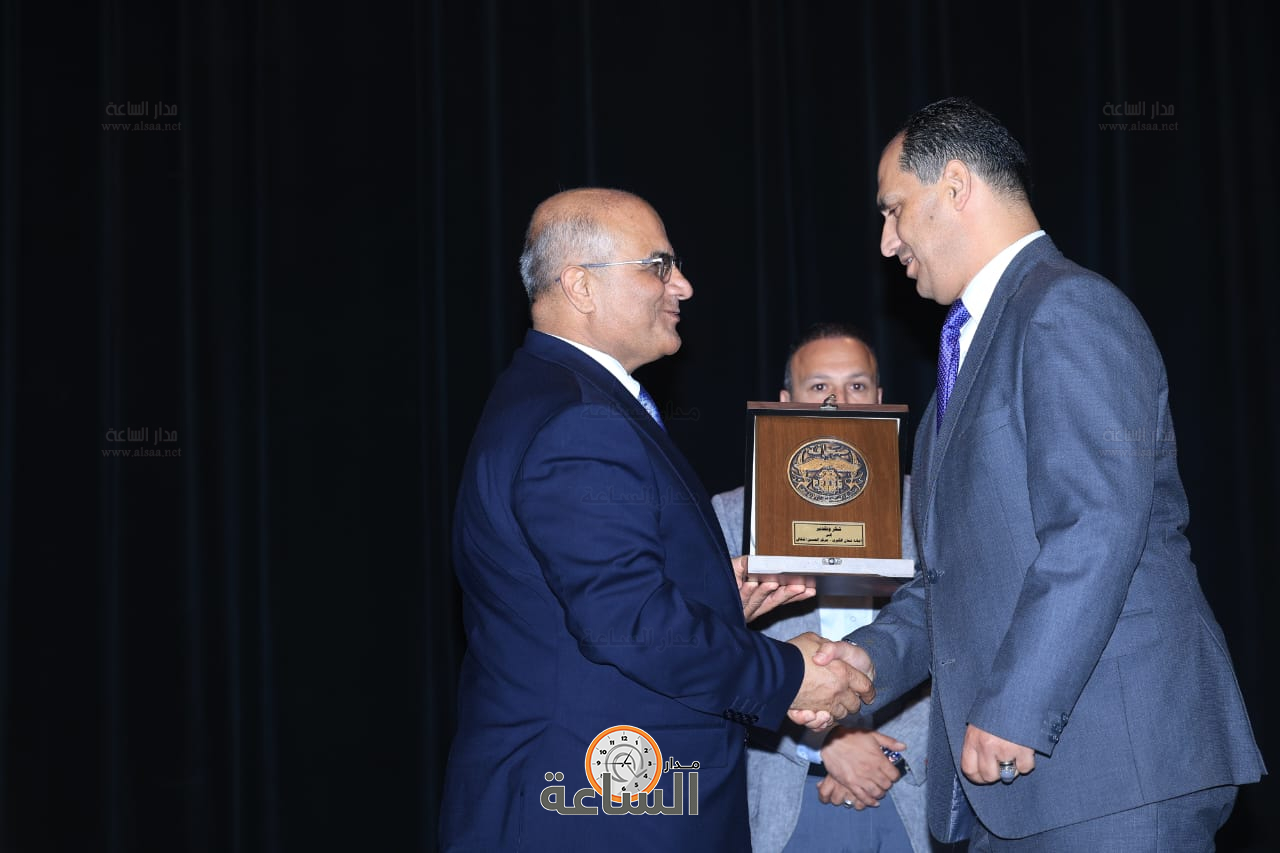 Madar Al-Saa Images 0.6027891329660959