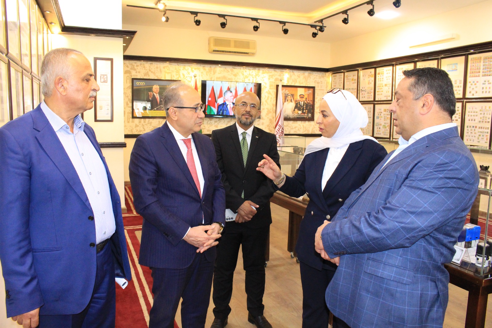 Madar Al-Saa Images 0.3686326766909269