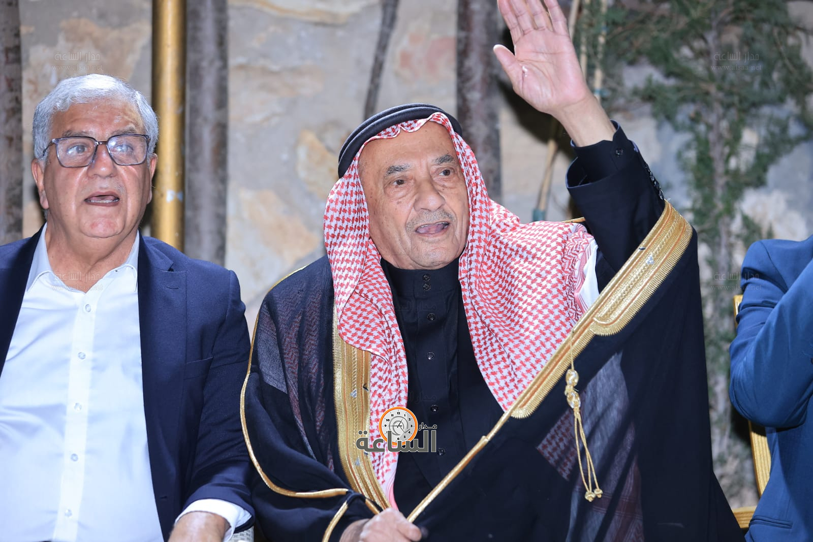 Madar Al-Saa Images 0.9591745907543094