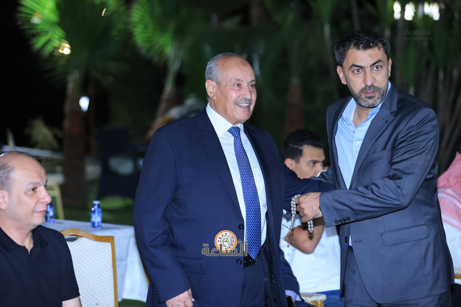 Madar Al-Saa Images 0.6855456015653955