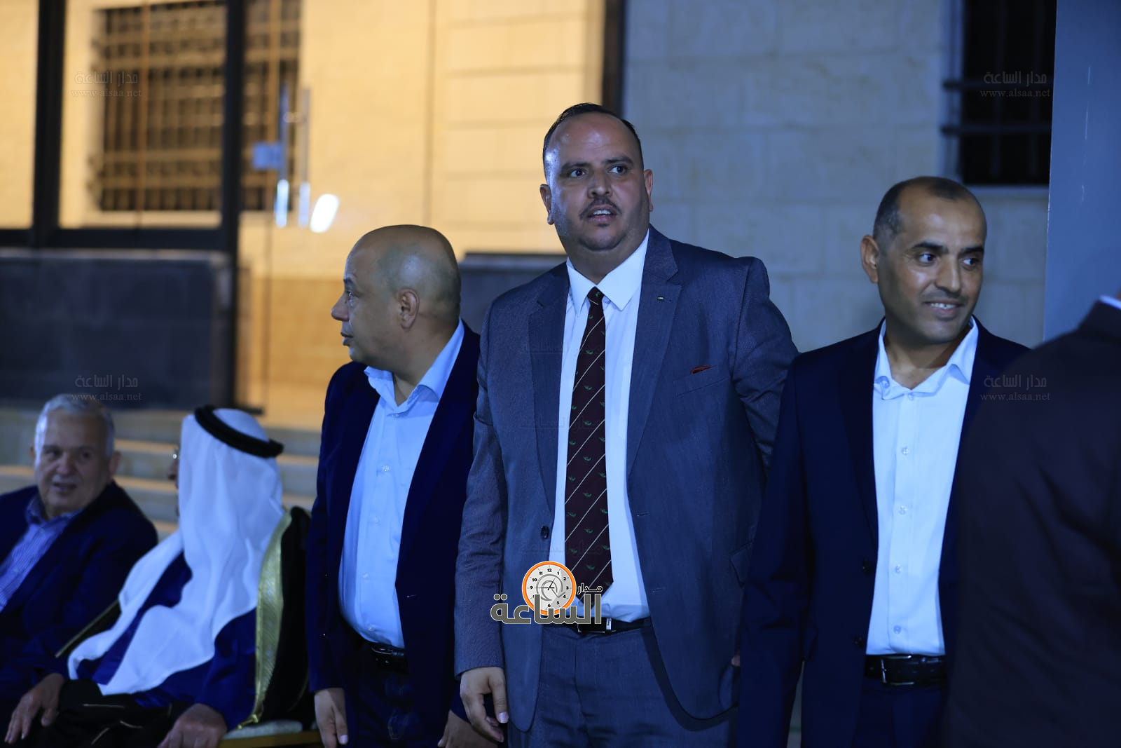 Madar Al-Saa Images 0.3209163903860923