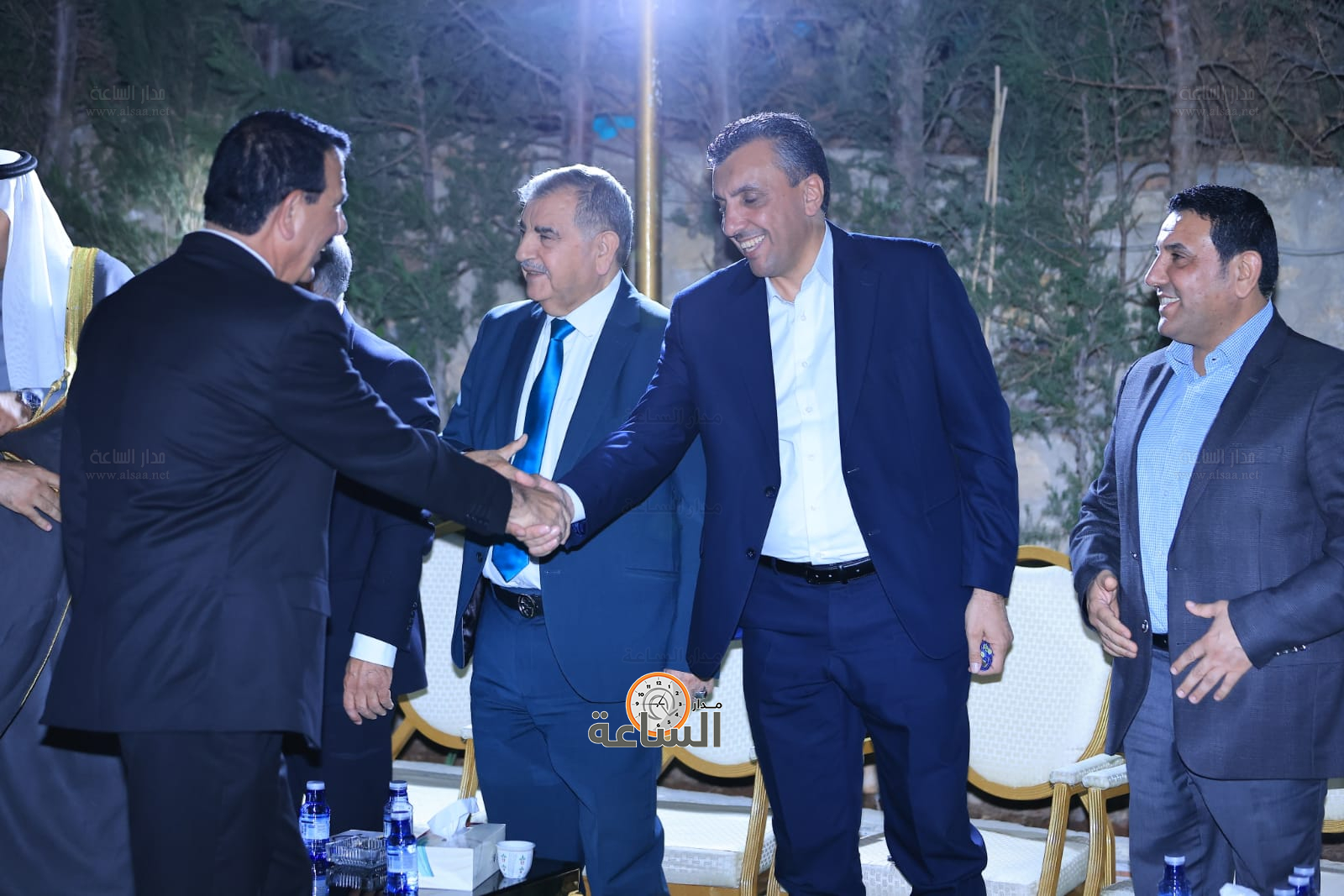 Madar Al-Saa Images 0.4994783563159435