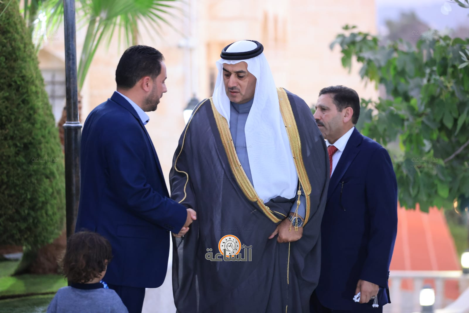 Madar Al-Saa Images 0.8605186450187178