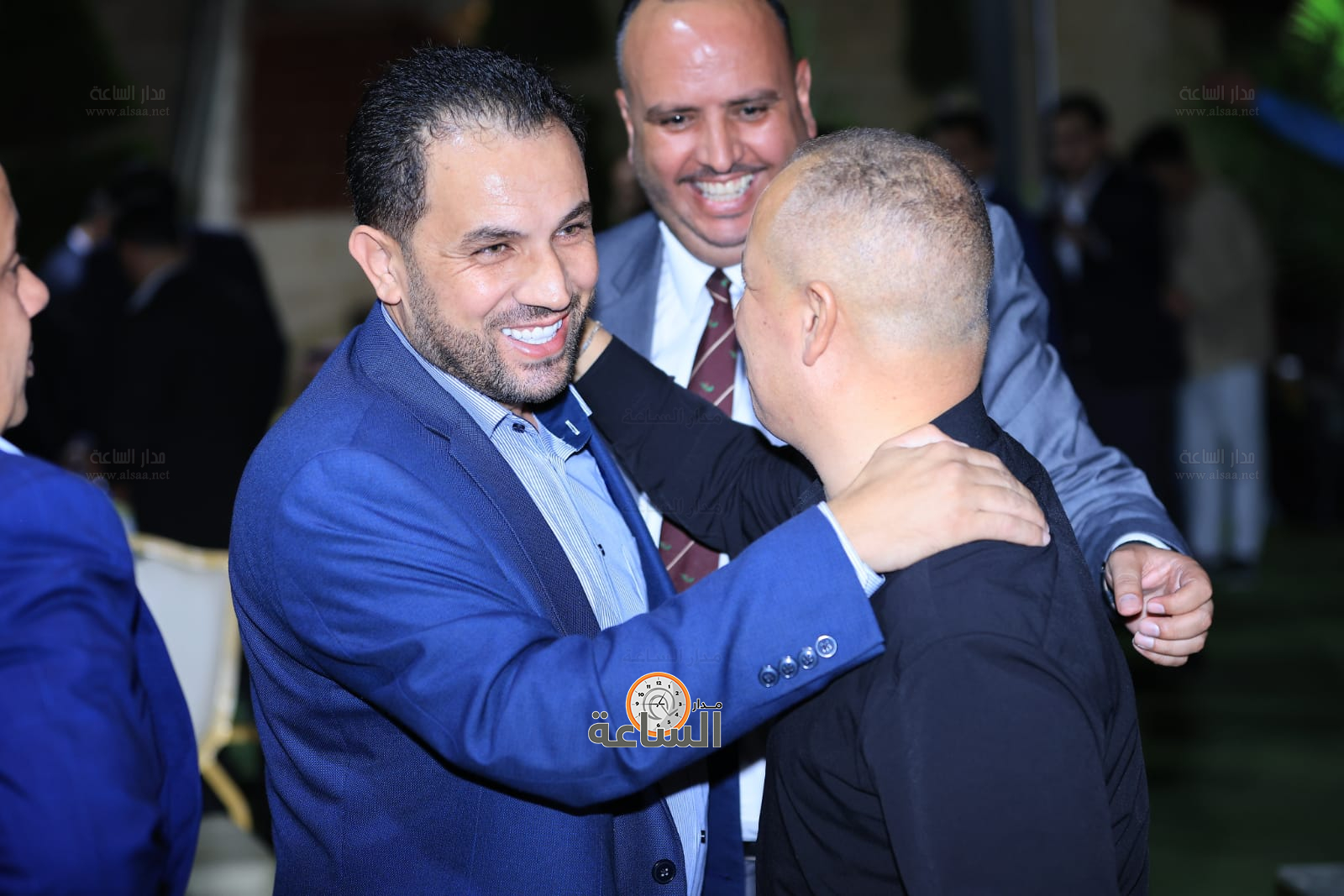 Madar Al-Saa Images 0.09812196310155186