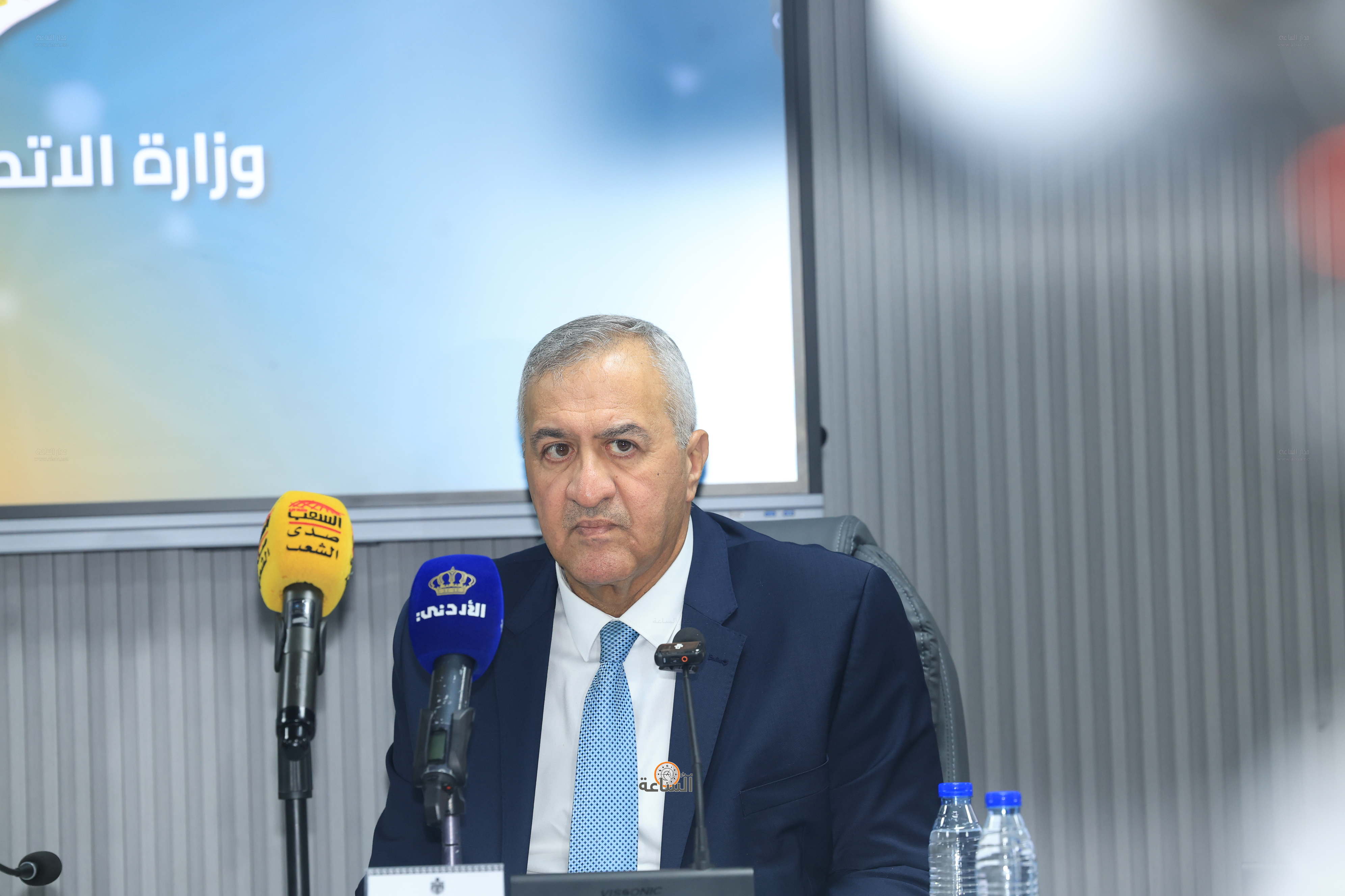 Madar Al-Saa Images 0.7175380962735934