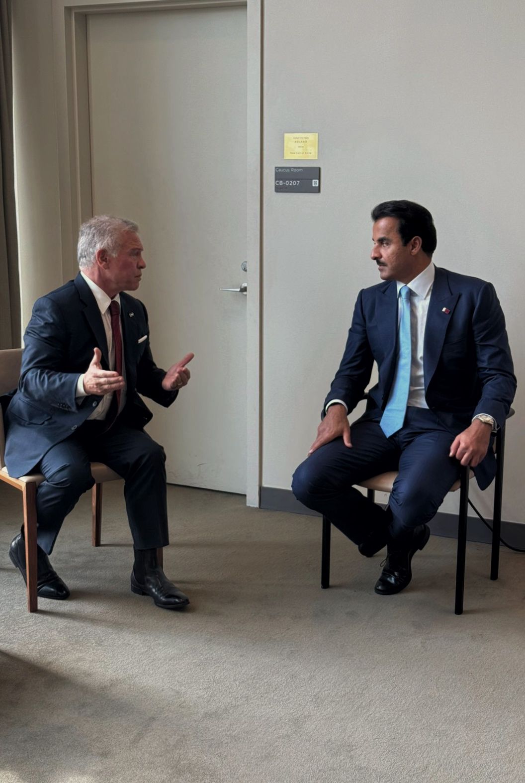 Madar Al-Saa Images 0.5371154463108441