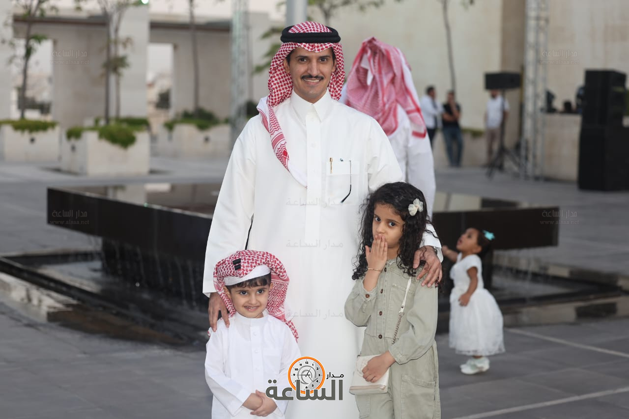 Madar Al-Saa Images 0.7820105554301207