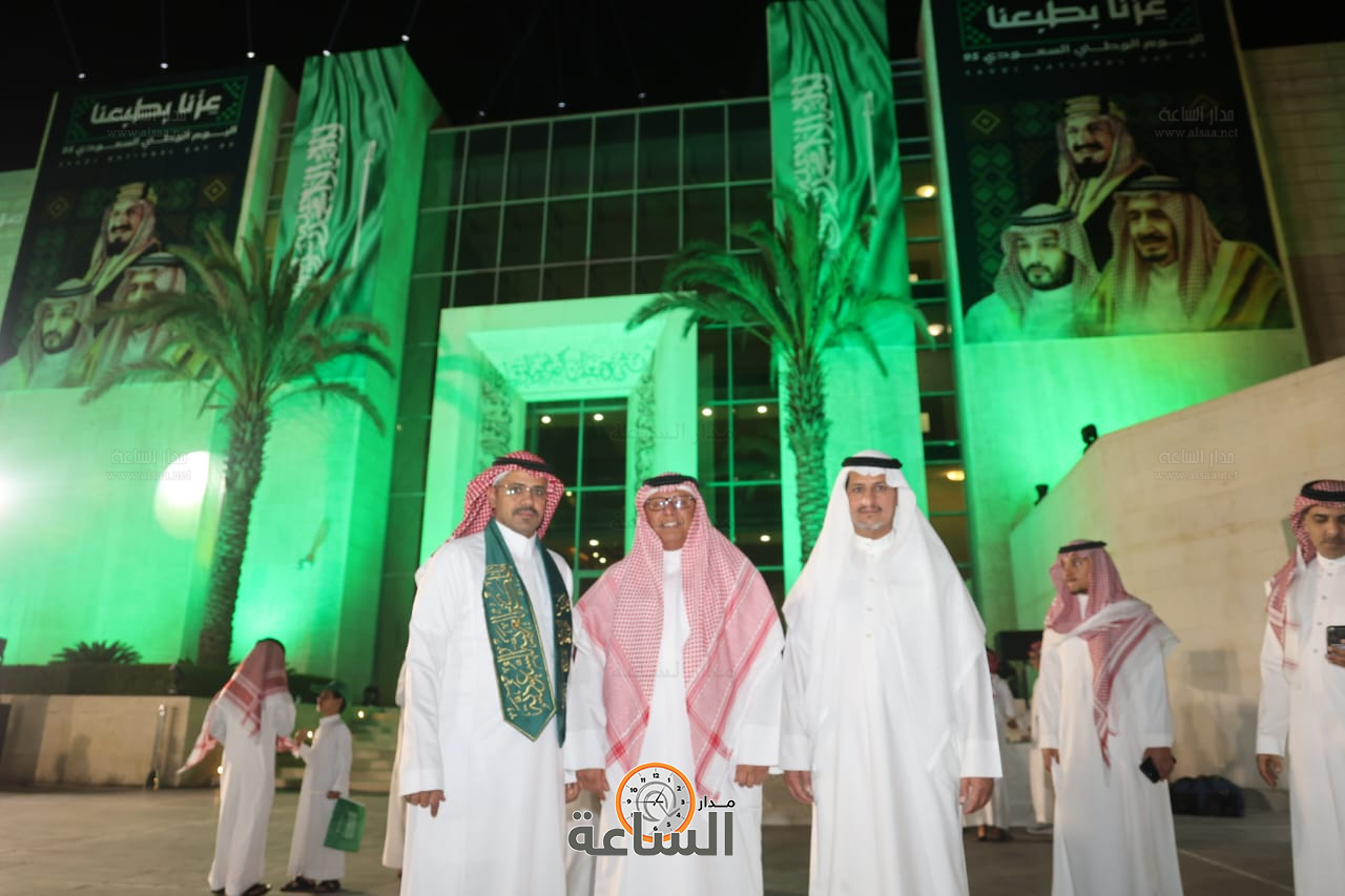 Madar Al-Saa Images 0.6948460563075561