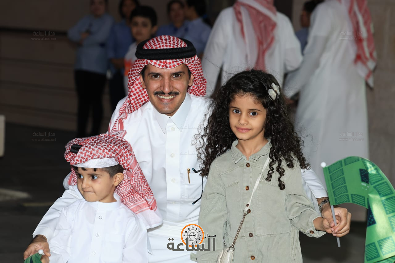 Madar Al-Saa Images 0.657243449790011