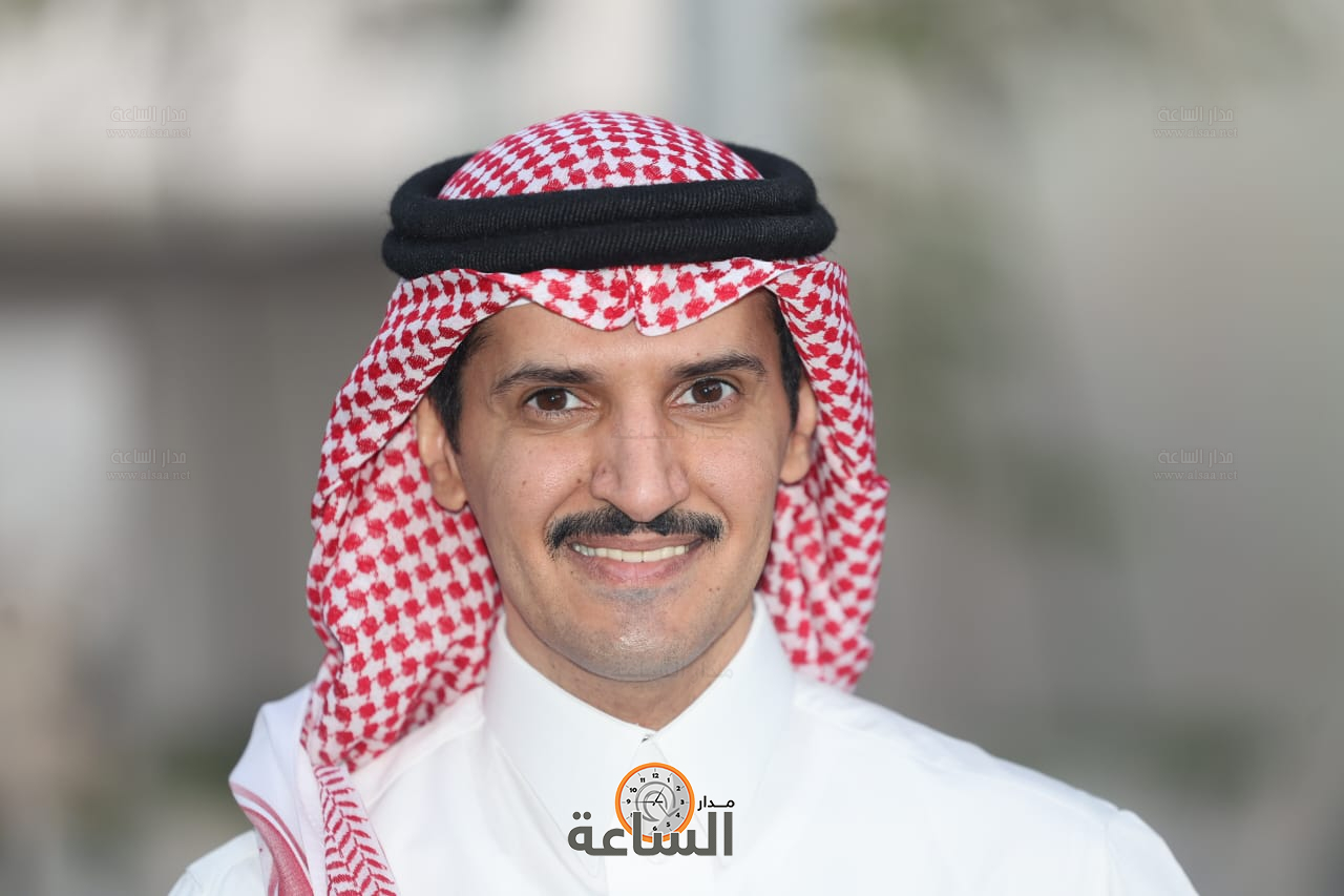 Madar Al-Saa Images 0.11422476875261278