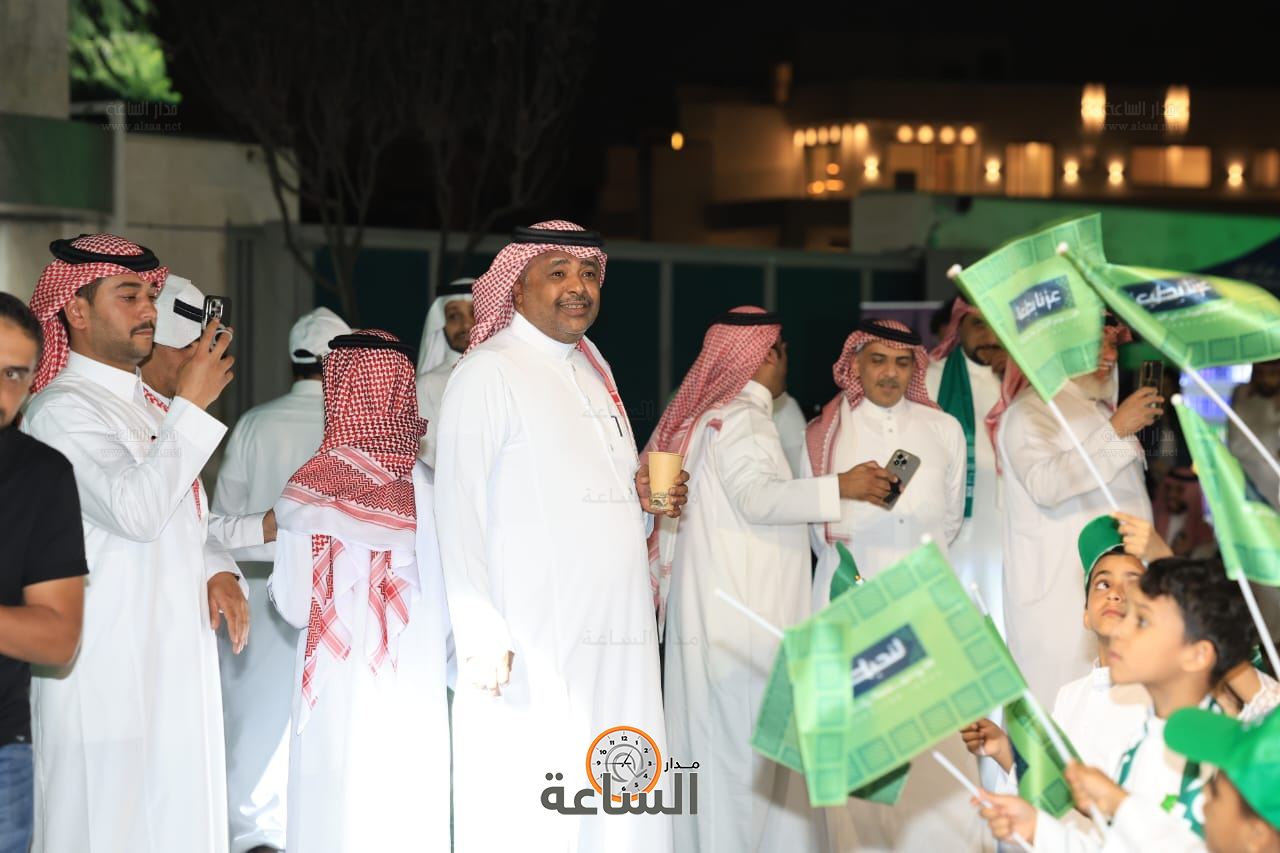 Madar Al-Saa Images 0.8195599351199361