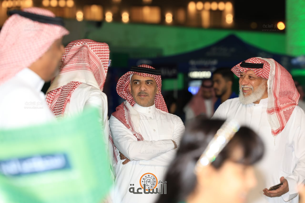 Madar Al-Saa Images 0.07756956605558207