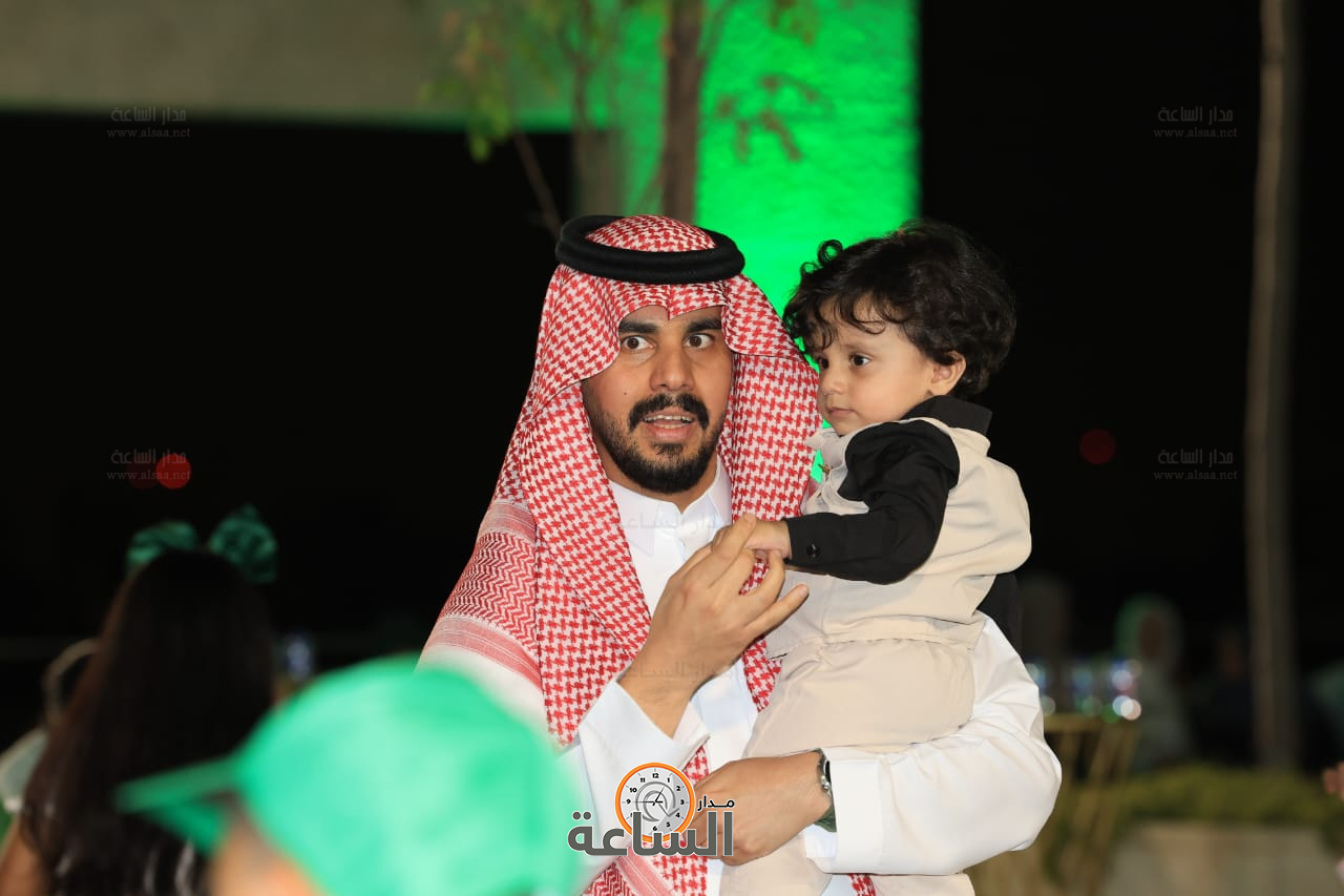 Madar Al-Saa Images 0.3225995196279067