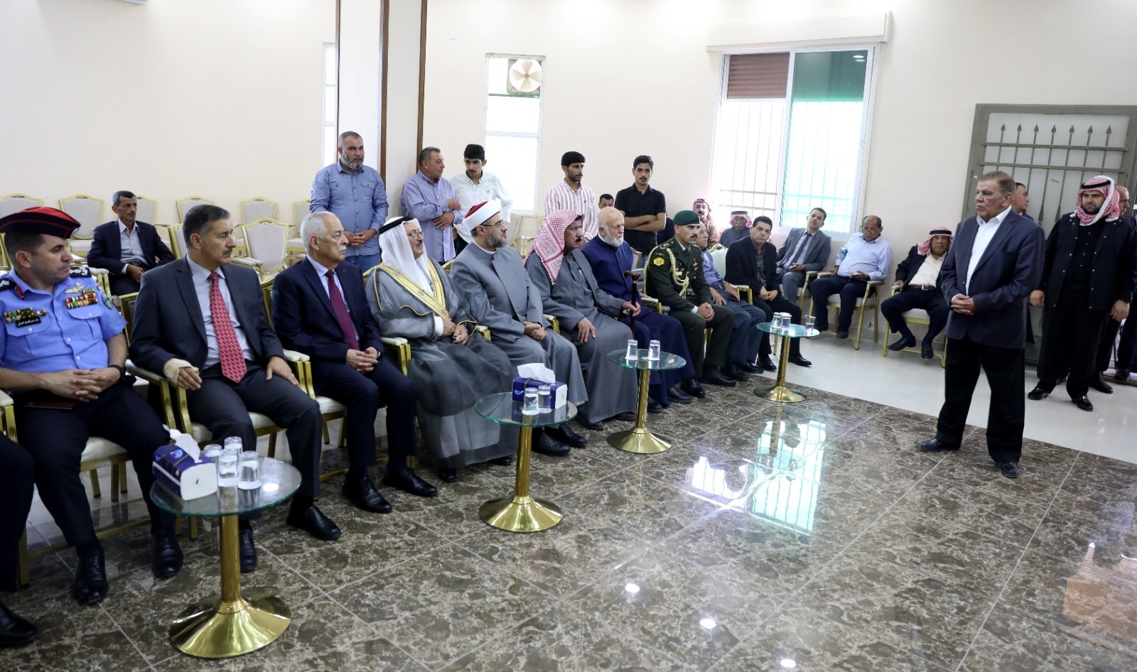 Madar Al-Saa Images 0.9200694381480115