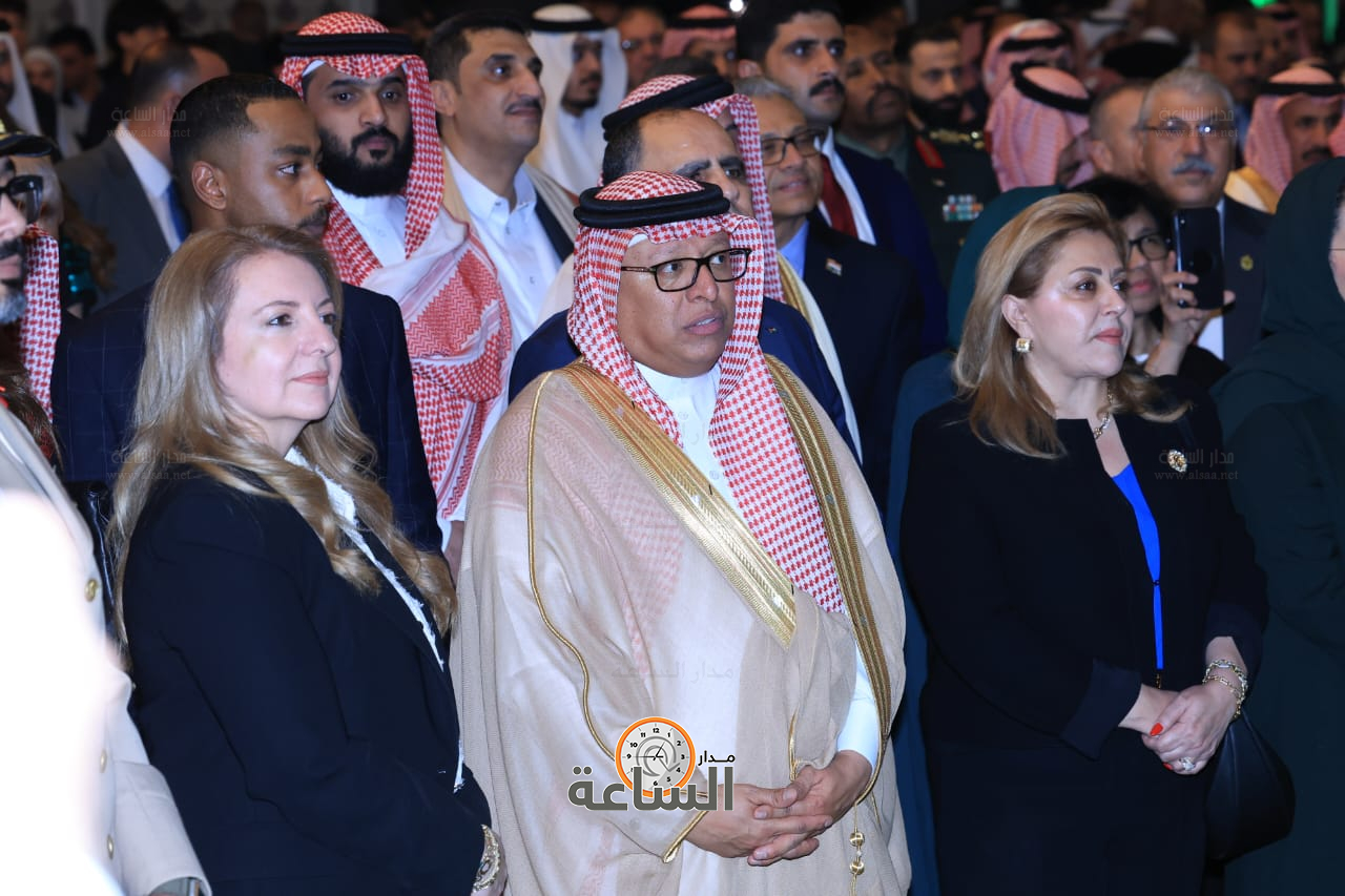 Madar Al-Saa Images 0.6816025148392606