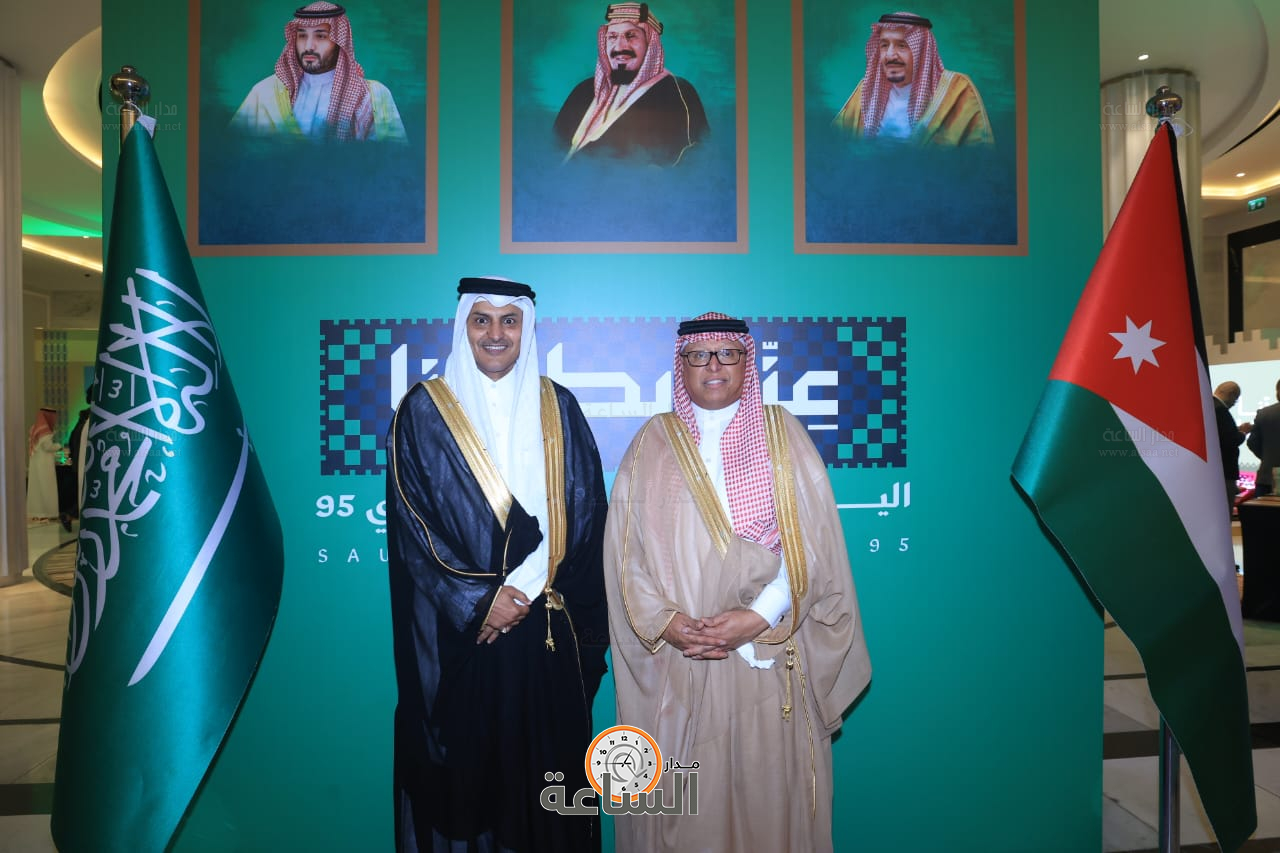 Madar Al-Saa Images 0.4993306083292387