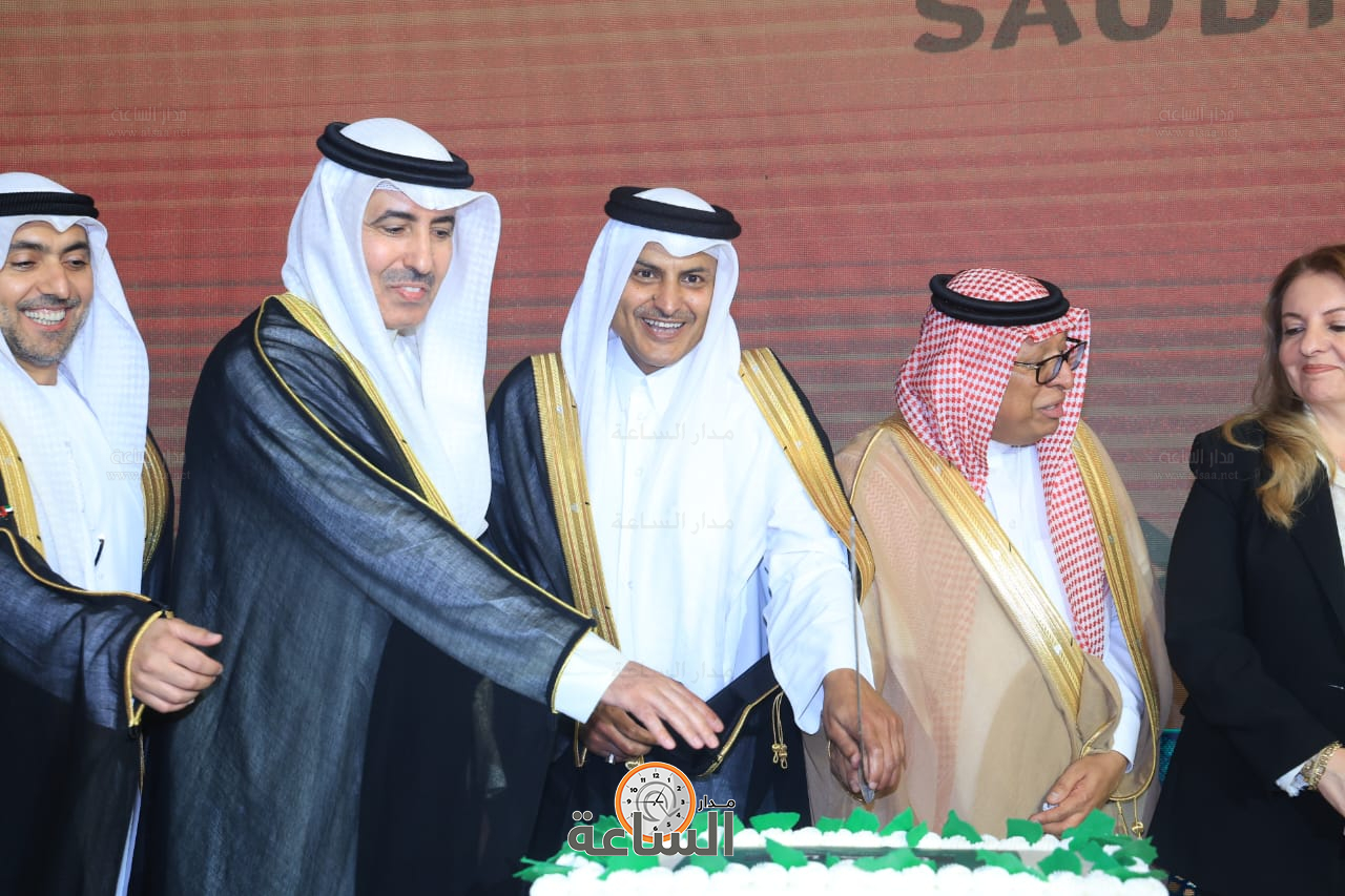 Madar Al-Saa Images 0.4078832861809403