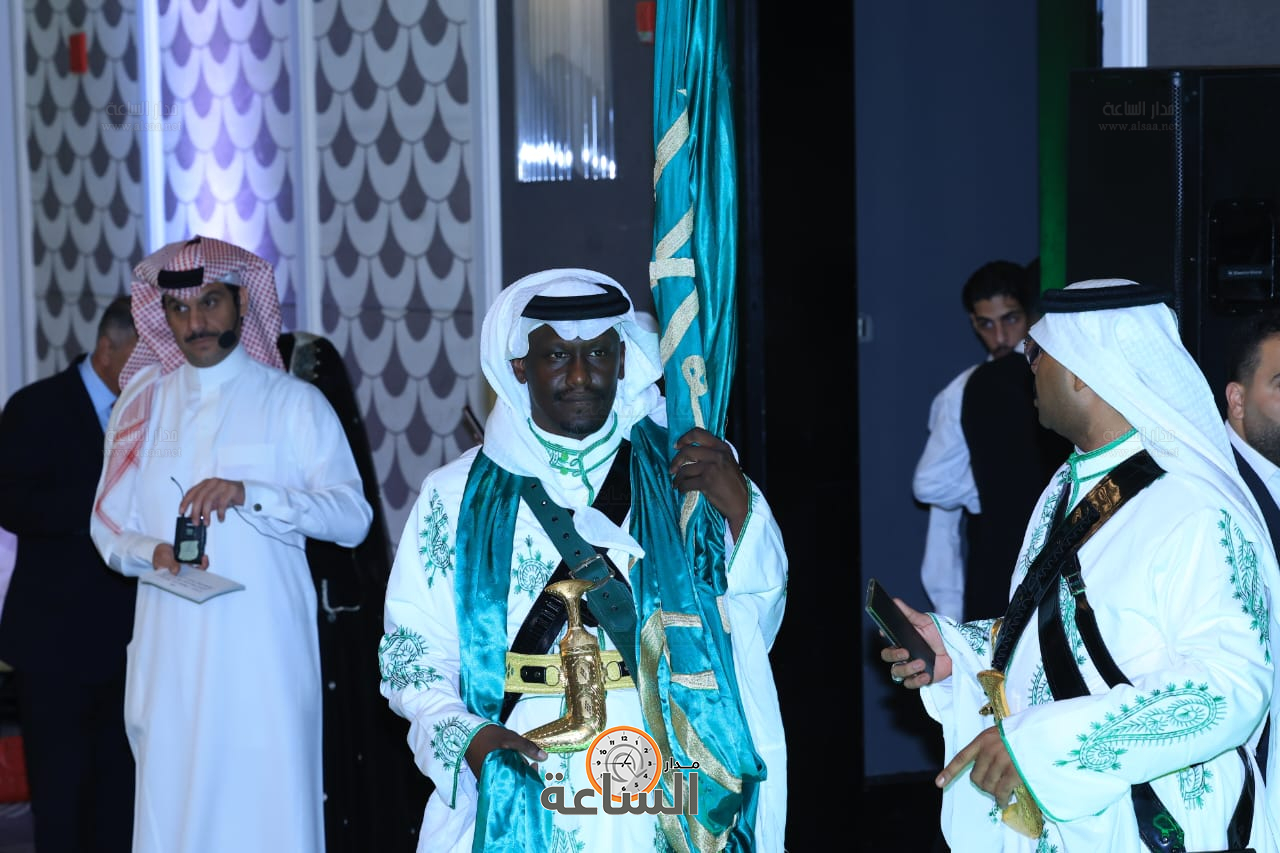 Madar Al-Saa Images 0.18198045048177625