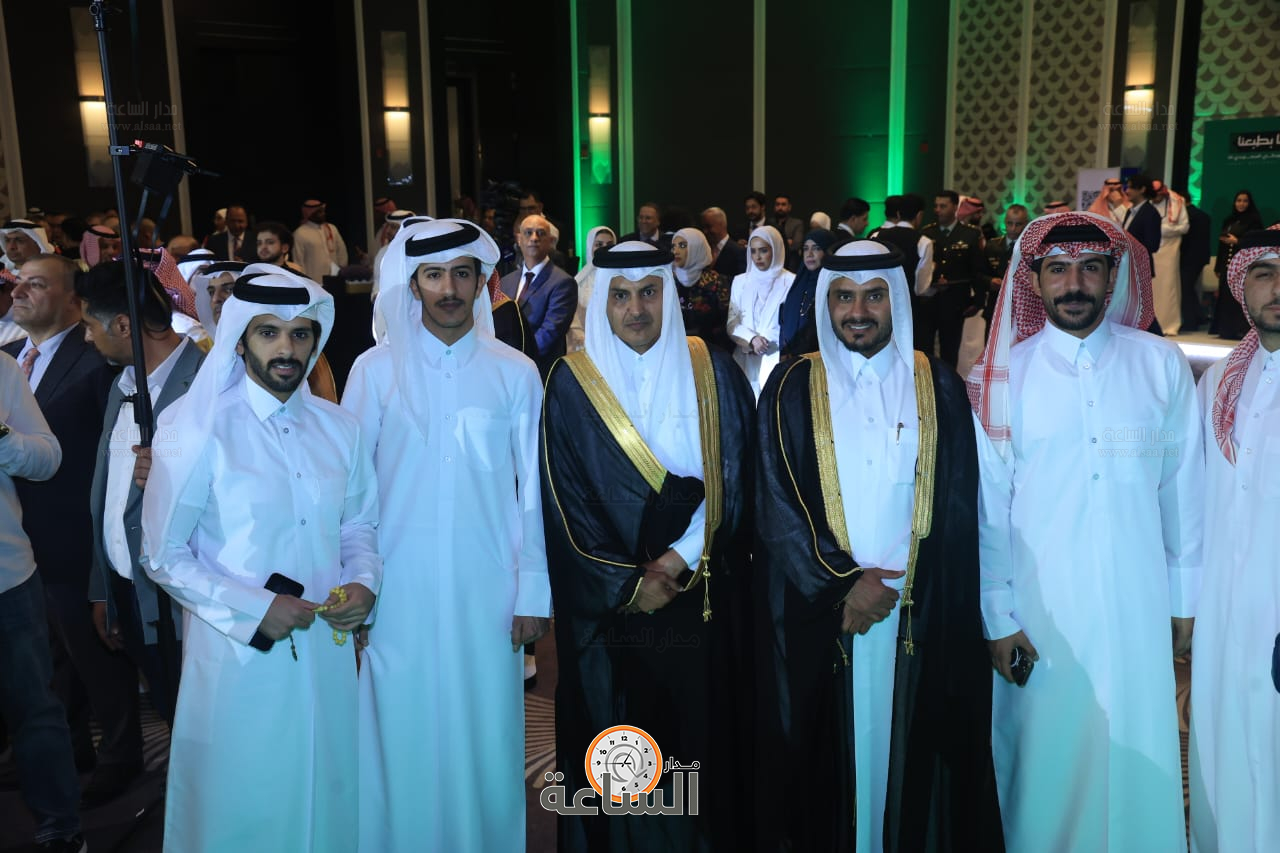 Madar Al-Saa Images 0.8628152338872193