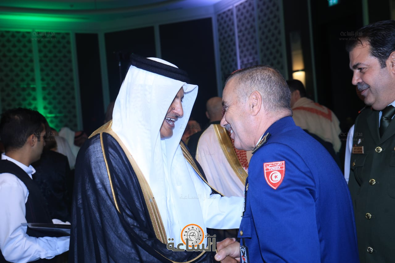 Madar Al-Saa Images 0.298796938886138