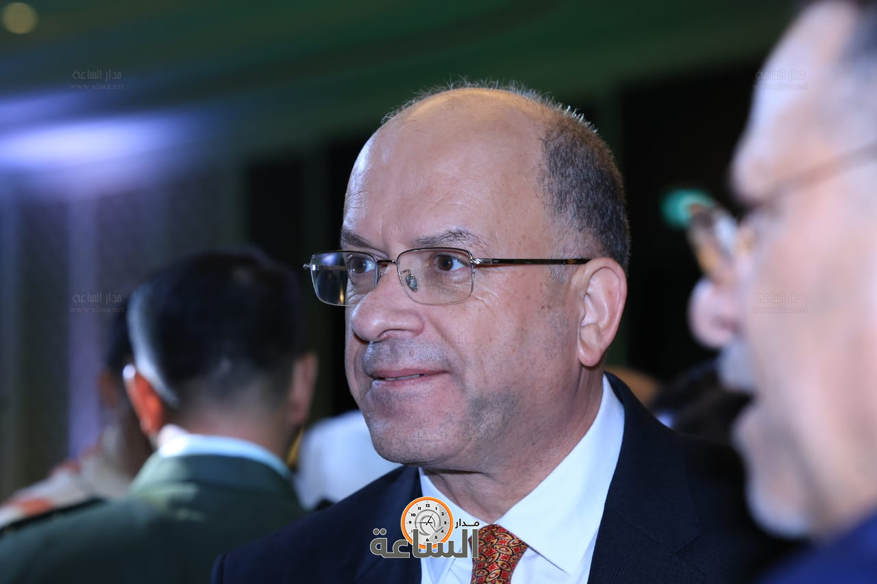 Madar Al-Saa Images 0.48304383406026197