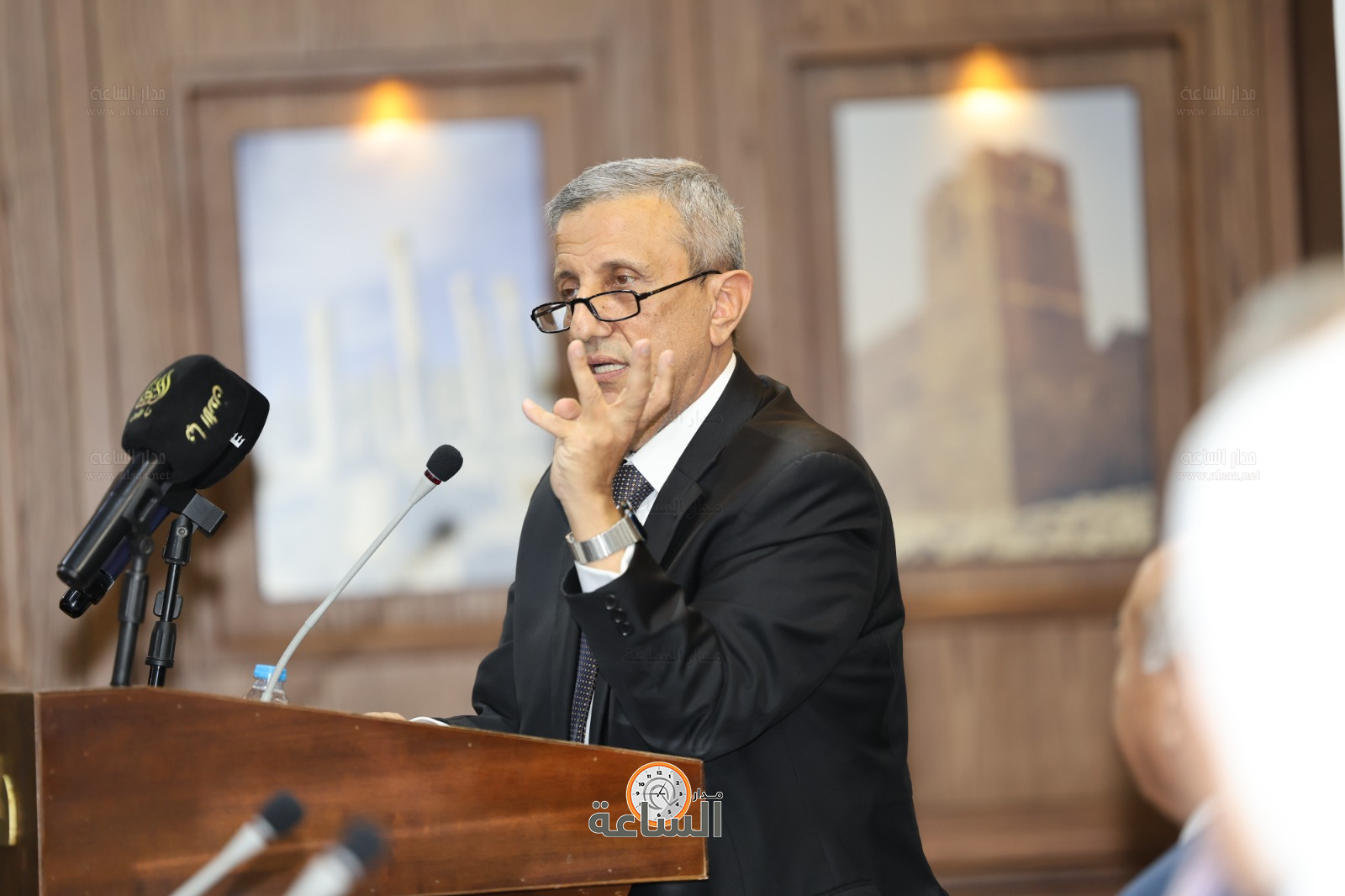 Madar Al-Saa Images 0.2621936494758216