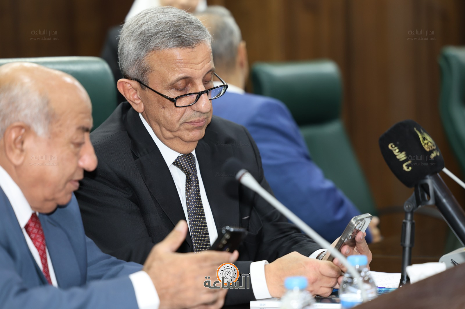 Madar Al-Saa Images 0.32863081091880264