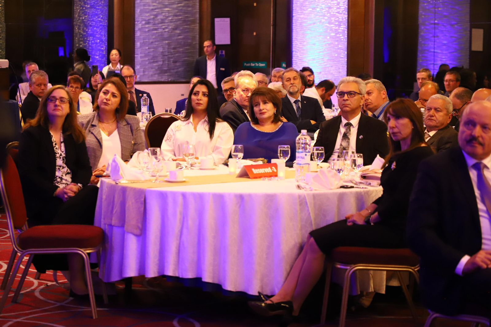 Madar Al-Saa Images 0.8035498859304561