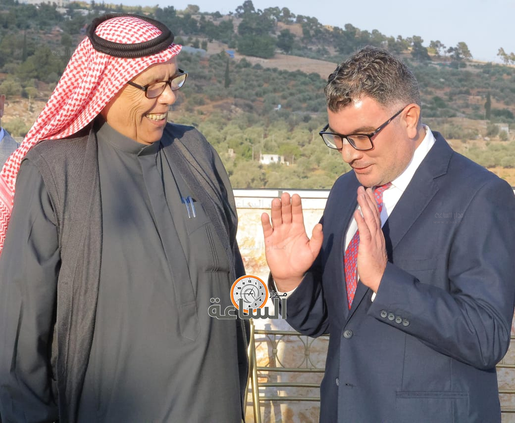 Madar Al-Saa Images 0.4190173109206914