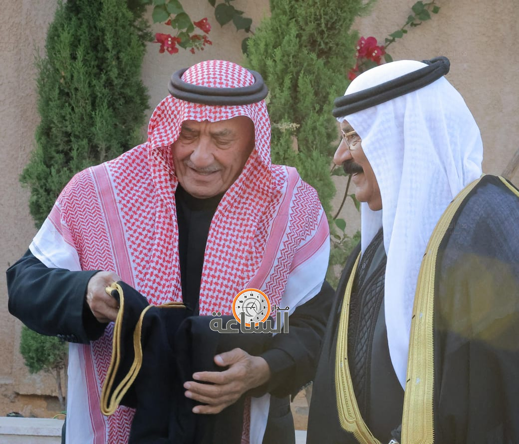 Madar Al-Saa Images 0.013702441262265608