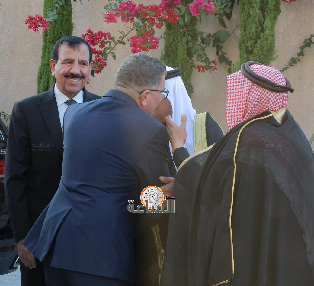 Madar Al-Saa Images 0.02778431565913897