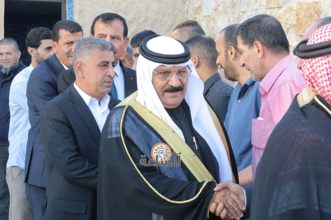 Madar Al-Saa Images 0.45835018587176013