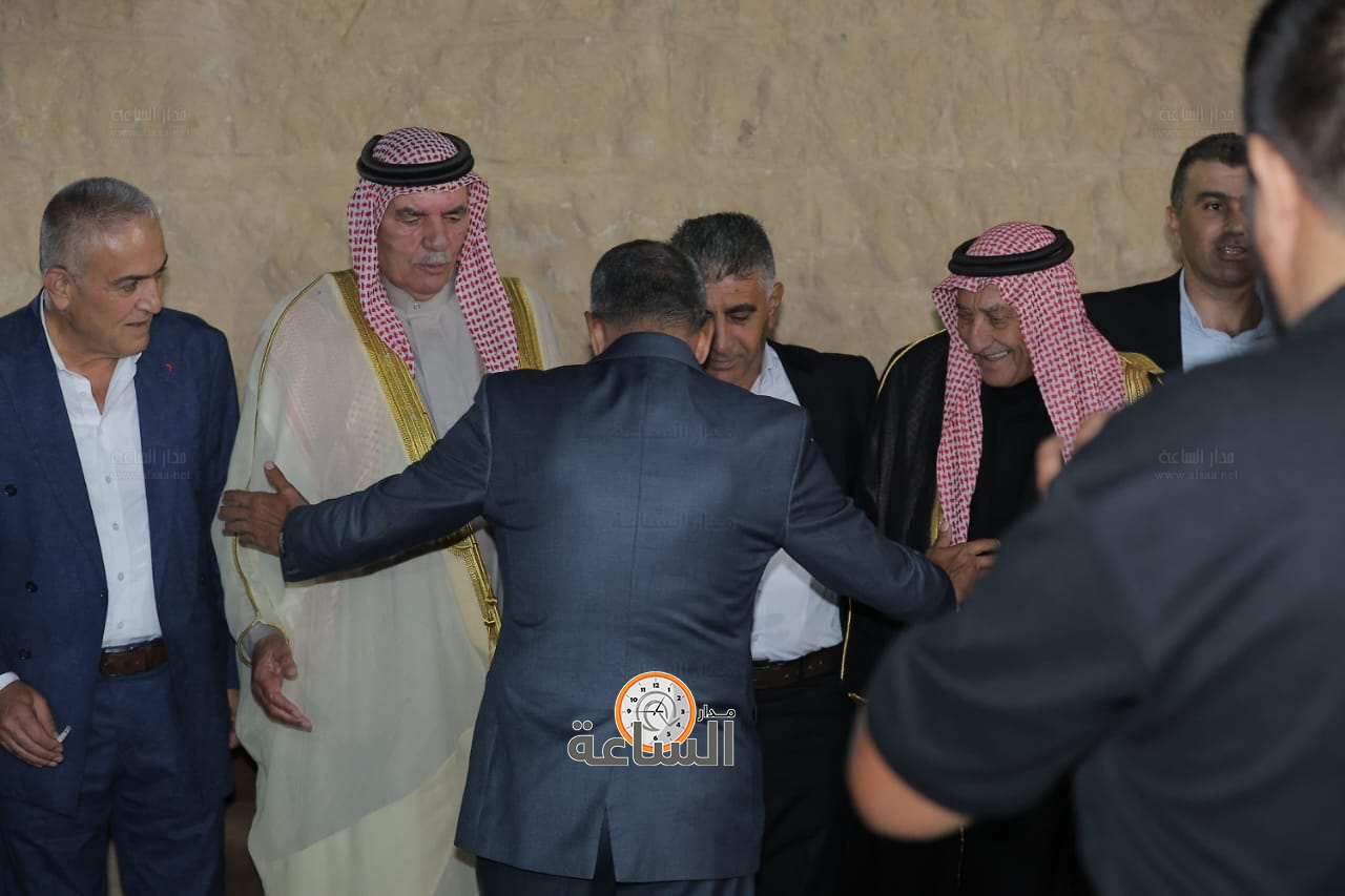 Madar Al-Saa Images 0.2486400875544721