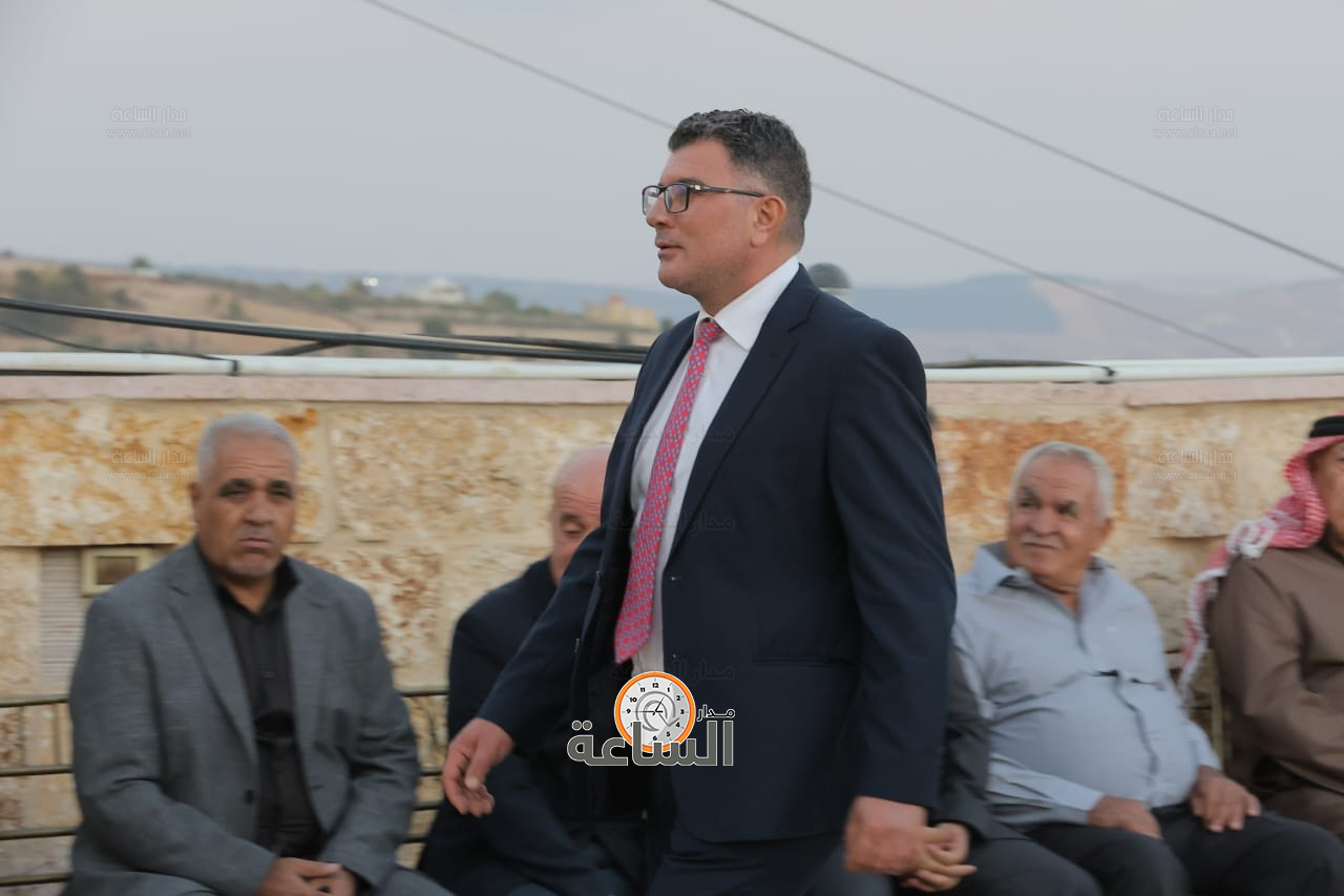 Madar Al-Saa Images 0.7324187658278403