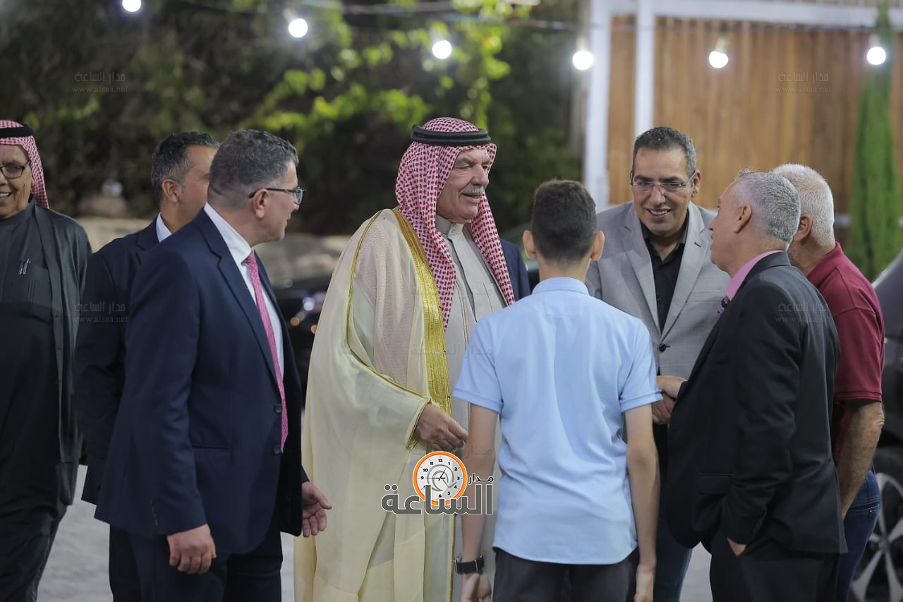 Madar Al-Saa Images 0.7373971274189088