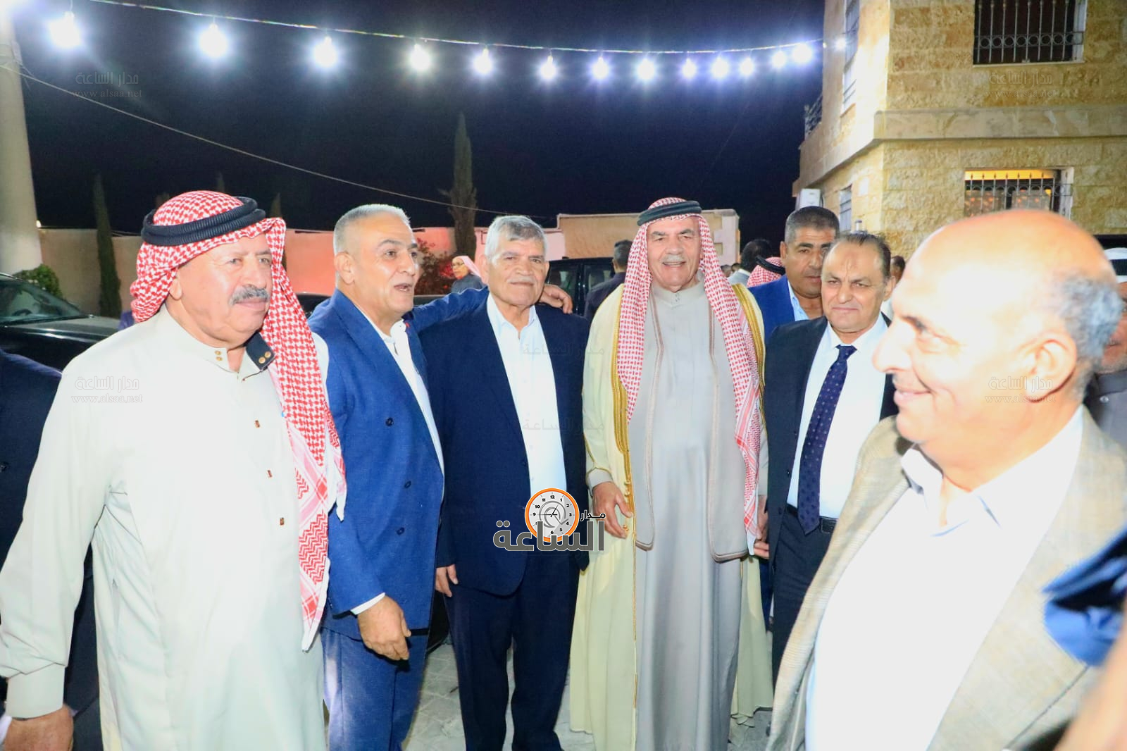 Madar Al-Saa Images 0.39786594592056257